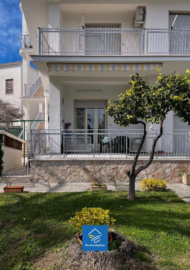 The Family Nest - Casa Eva Manfredonia Exterior foto