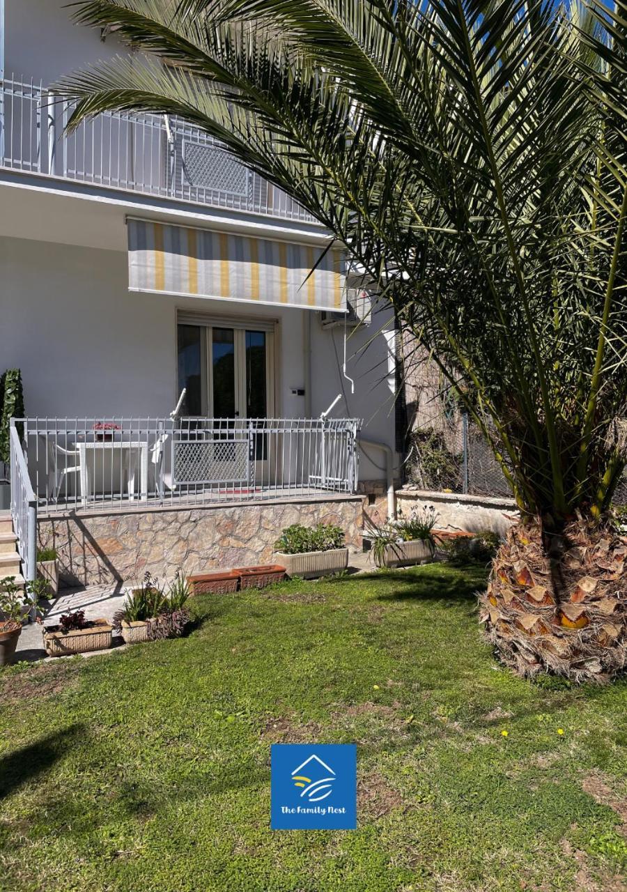 The Family Nest - Casa Eva Manfredonia Quarto foto